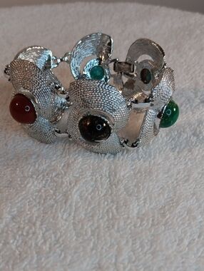 Silver-Tone Textured Multi-Stone Stretch Bracelet - Red, Black, Green Accents